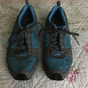 Keen Teal & Gray Suede Sneakers size 8.5